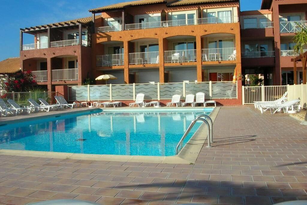 Apartamento Entre mer et massif forestier de l'Estérel Théoule-sur-Mer Exterior foto